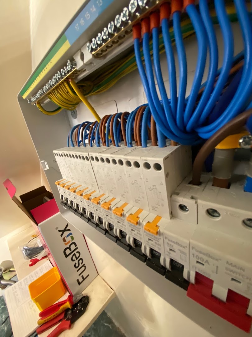 Iain Tweddle - IET Electrical — Photos 13
